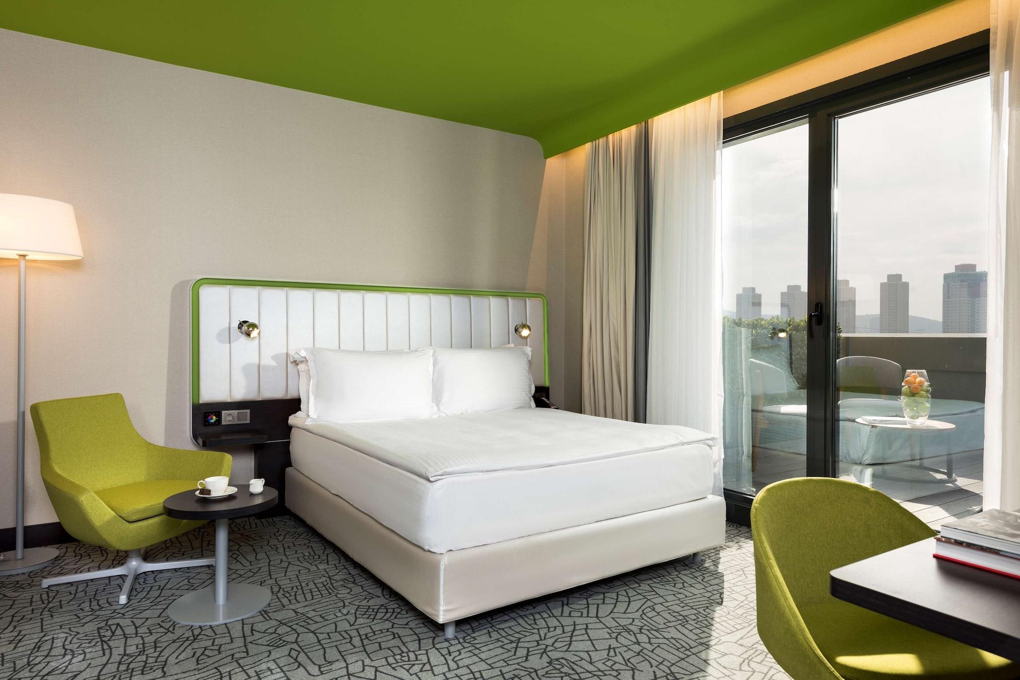 Park Inn By Radisson Istanbul Atasehir Exterior foto